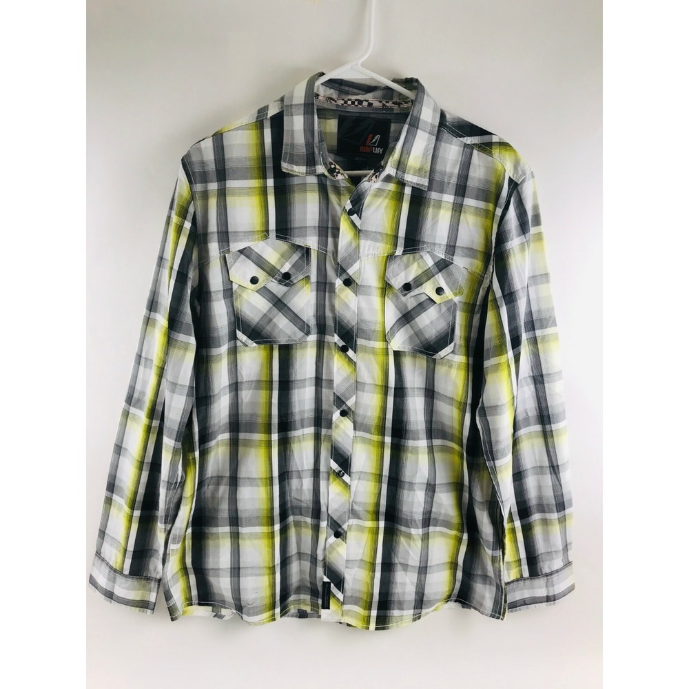 Amplify Shirt Men's Size Large Multicolor Button Up Long Sleeve Pocket Plaid